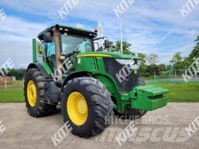 John Deere 7230R Traktorer