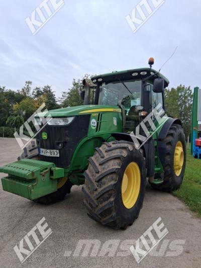 John Deere 7230R Traktorer