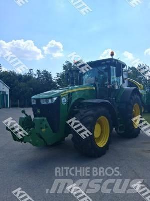 John Deere 8400R Traktorer