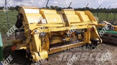 New Holland MF 875W Skärbord