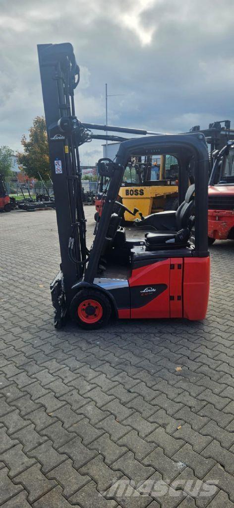 Linde E 12-02 Elmotviktstruckar
