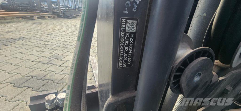 Linde E 18 L-02 Elmotviktstruckar