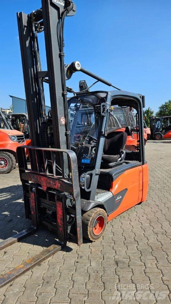 Linde E 18 L/386 Elmotviktstruckar