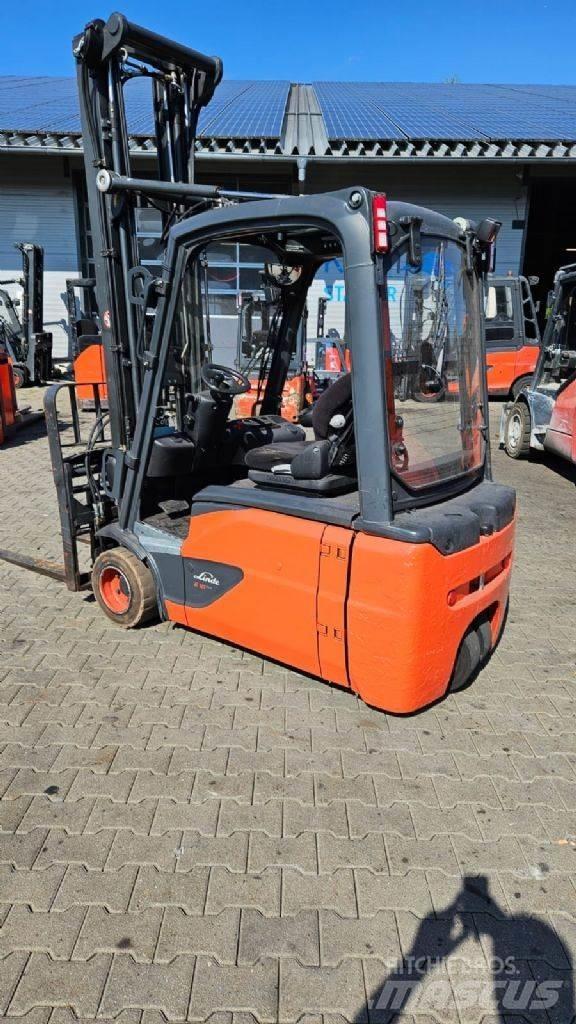 Linde E 18 L/386 Elmotviktstruckar