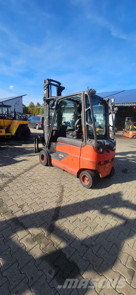Linde E 35 HL-01 Elmotviktstruckar
