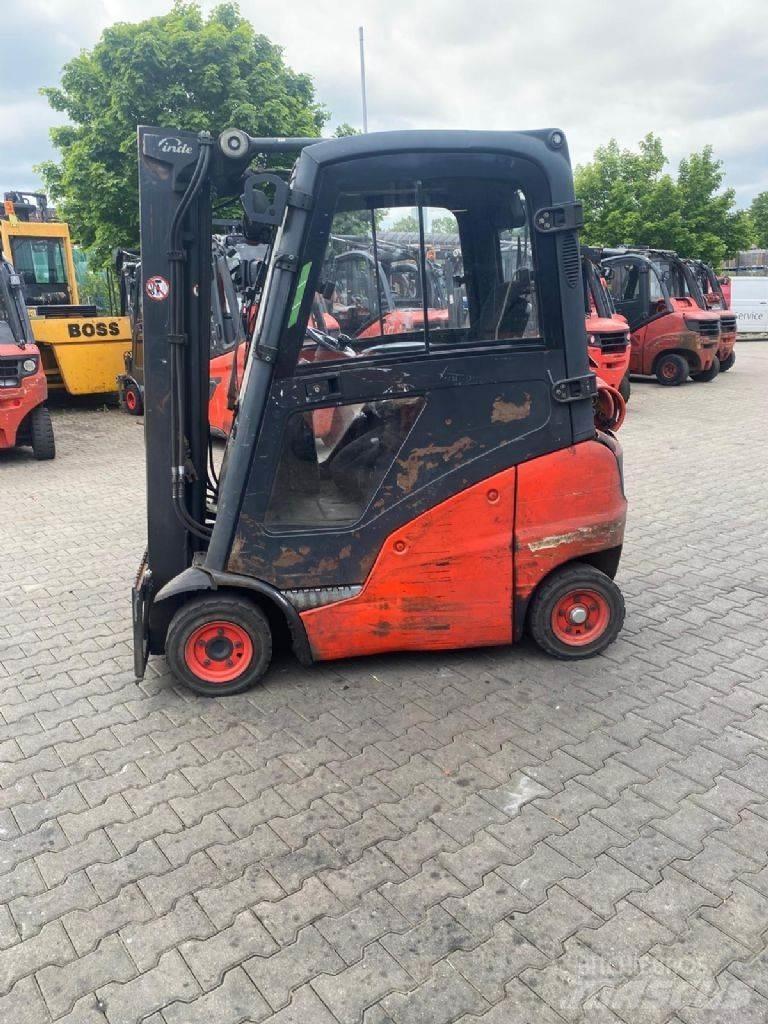 Linde H 16 T Gasolmotviktstruckar