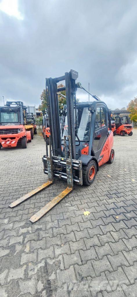 Linde H 30 D-02 Dieselmotviktstruckar