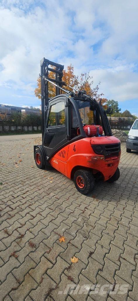 Linde H 30 T-01 Gasolmotviktstruckar