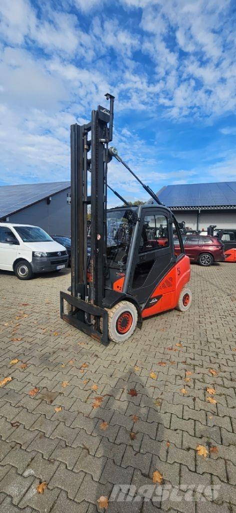 Linde H 30 T-02 Gasolmotviktstruckar