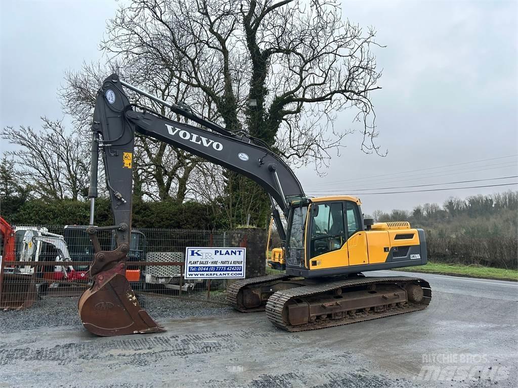 Volvo EC220DL Bandgrävare