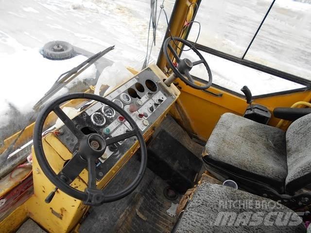Bomag BW-161AC Tvåvalsvältar