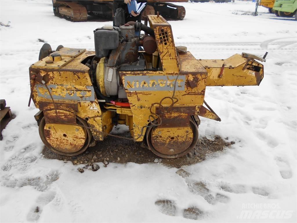 Bomag BW-75AD Tvåvalsvältar