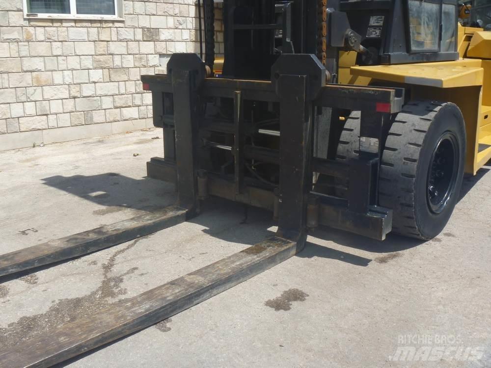 CAT DP150 Dieselmotviktstruckar
