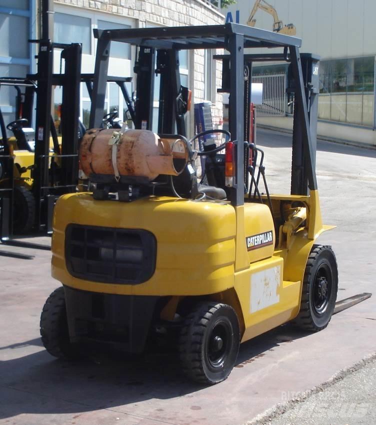 CAT GP20 Gasolmotviktstruckar