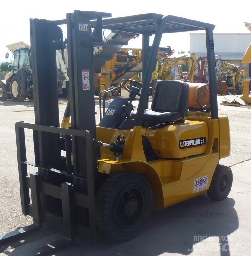 CAT GP20 Gasolmotviktstruckar