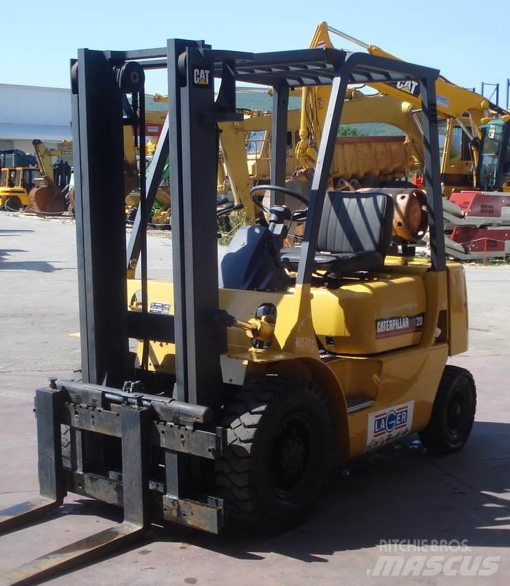 CAT GP20 Gasolmotviktstruckar