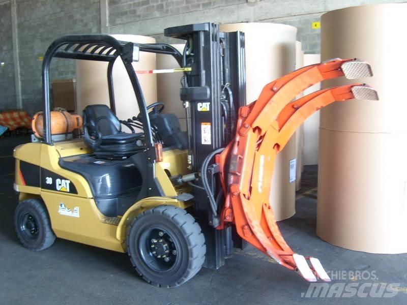 CAT GP30N Gasolmotviktstruckar