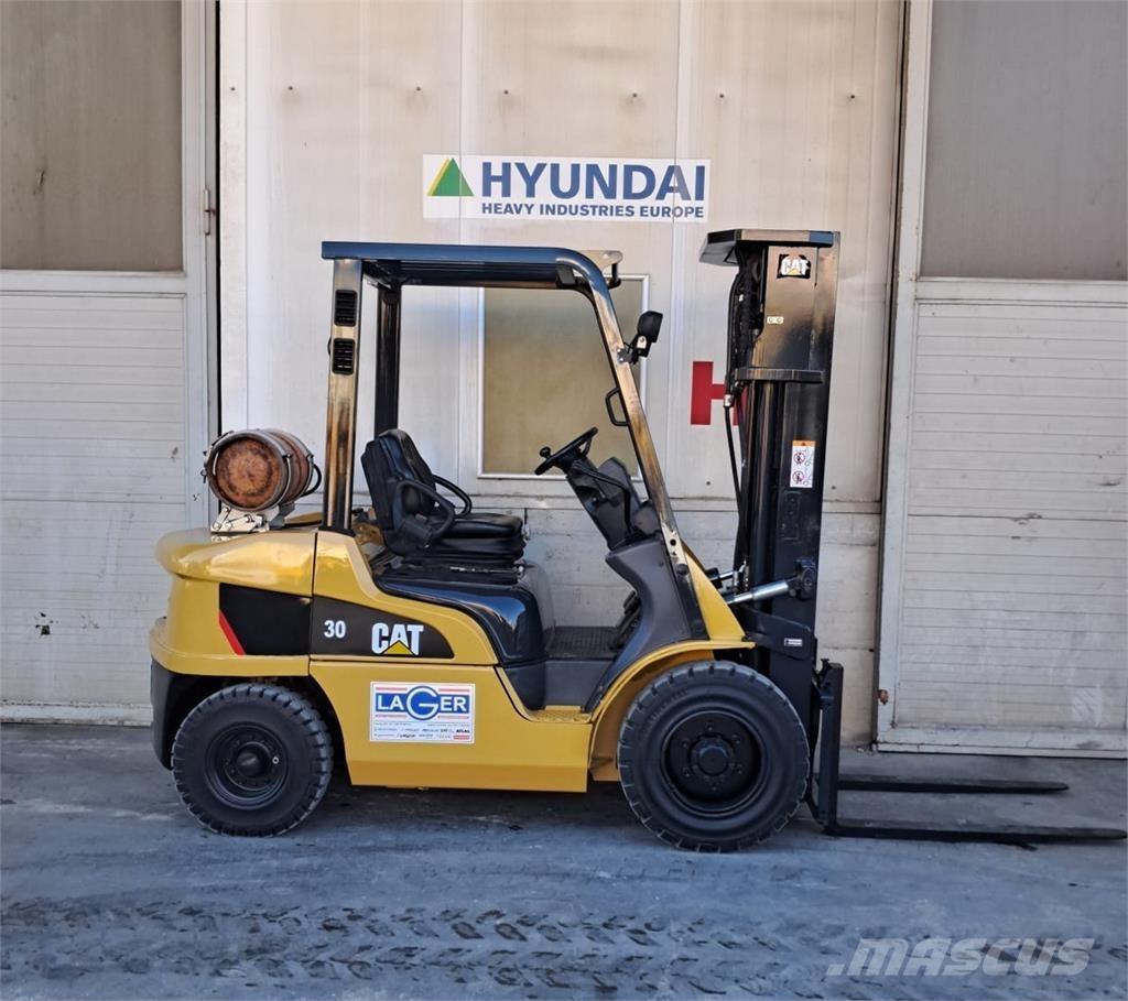 CAT GP30NT Gasolmotviktstruckar