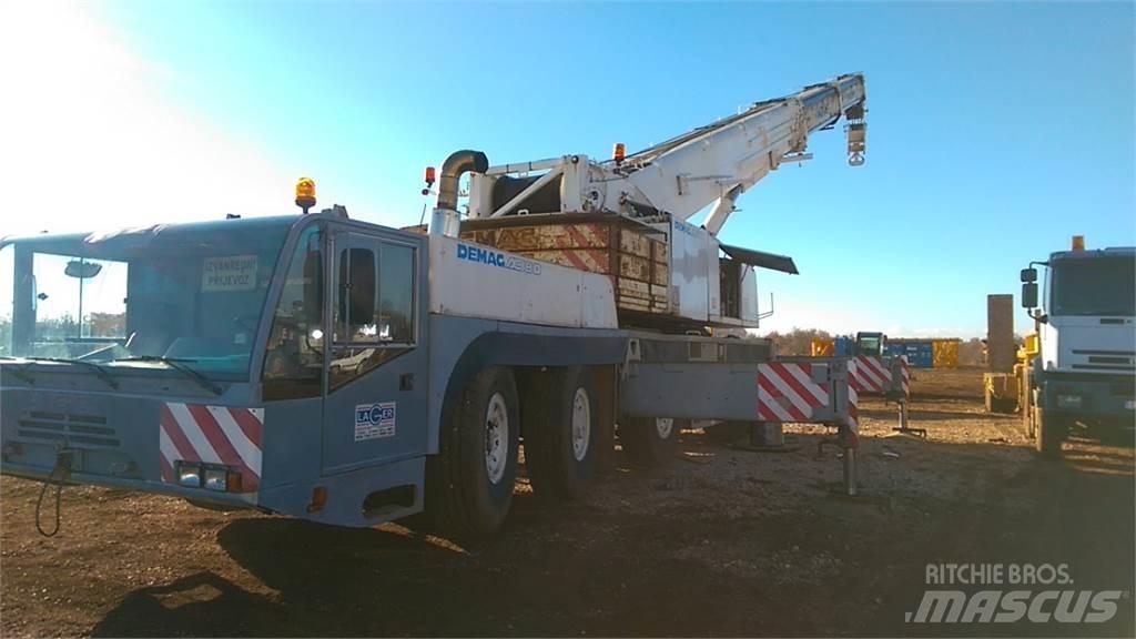 Demag AC 180 Terrängkranar (Grov terräng)