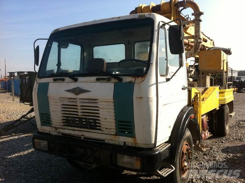 FAP 1620 B45 Lastbilar med betongpump