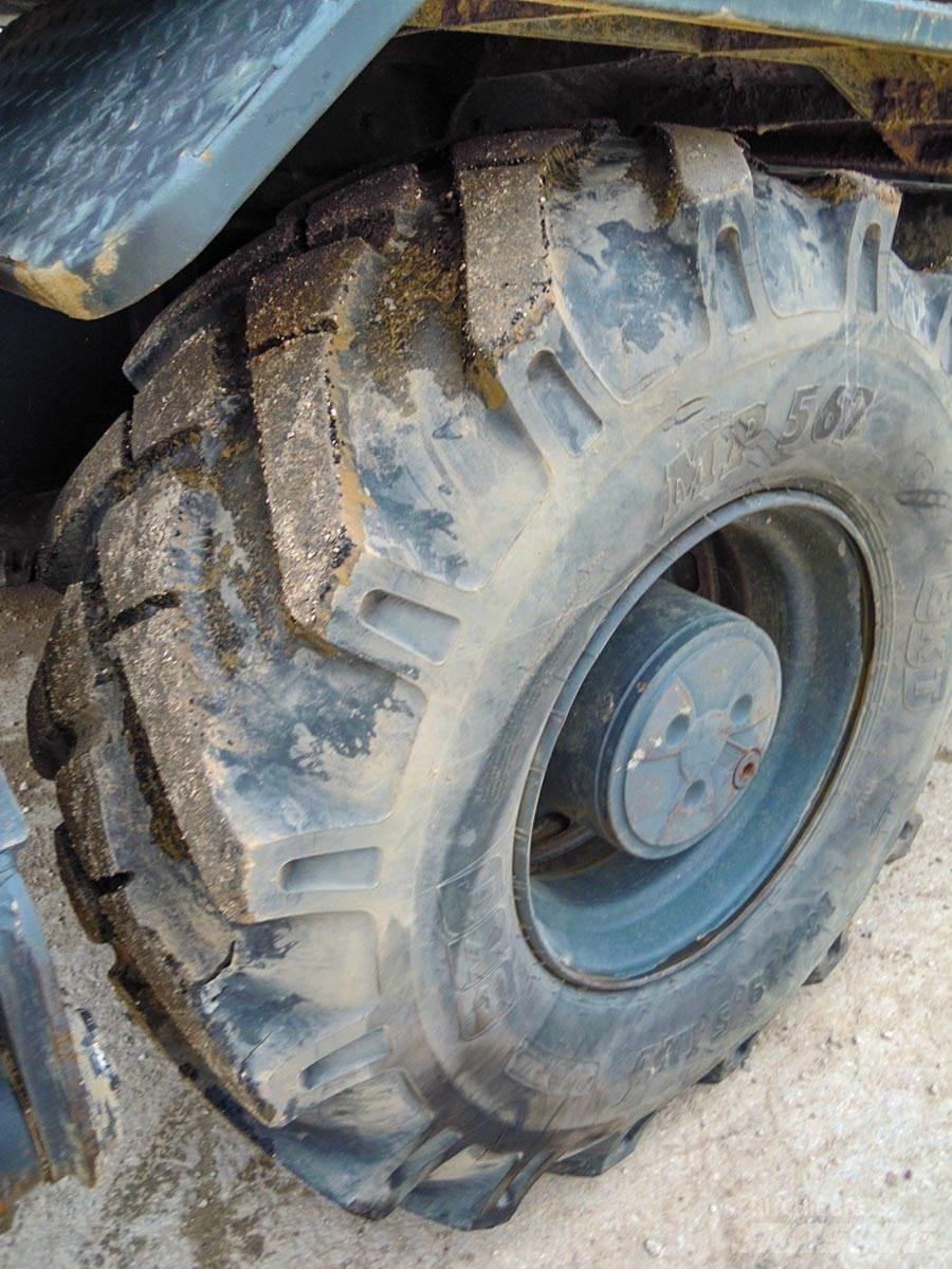 Hyundai R140W-9 Hjulgrävare