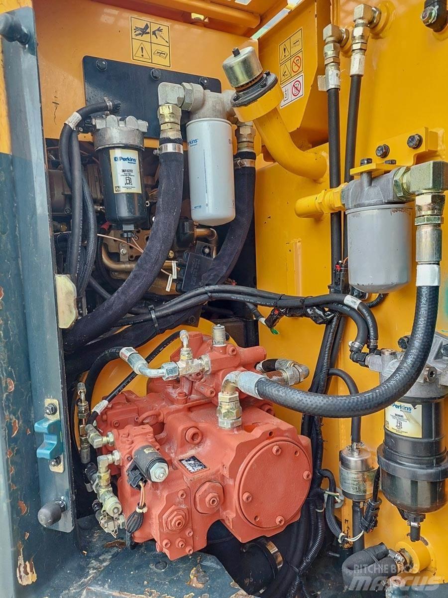 Hyundai R145LCR-9A Bandgrävare
