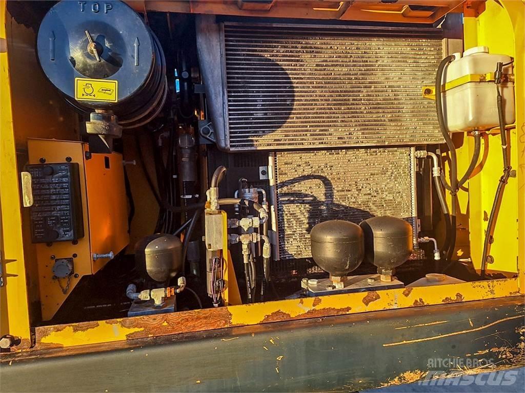 Hyundai R170W-7A Hjulgrävare