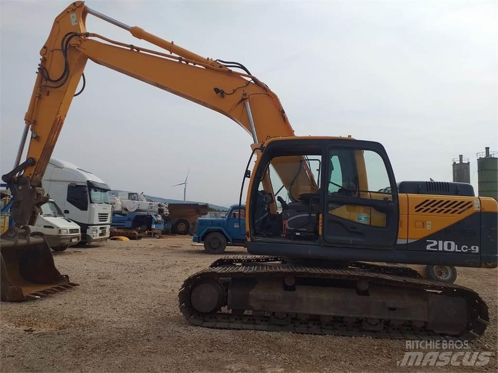 Hyundai R210LC-9 Bandgrävare