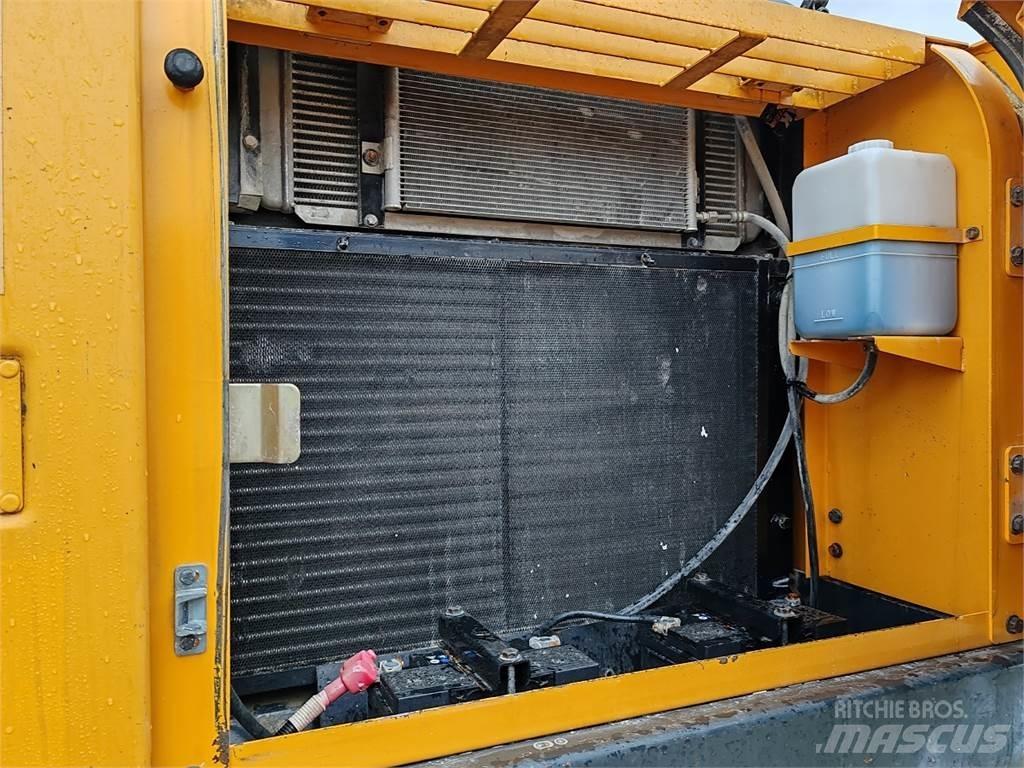 Hyundai R250NLC-7A Bandgrävare
