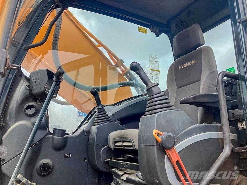 Hyundai R330-9A Bandgrävare