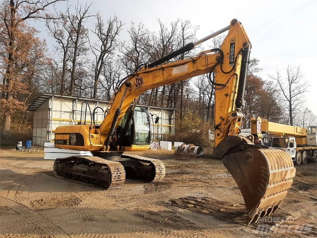 JCB JS235HD Bandgrävare