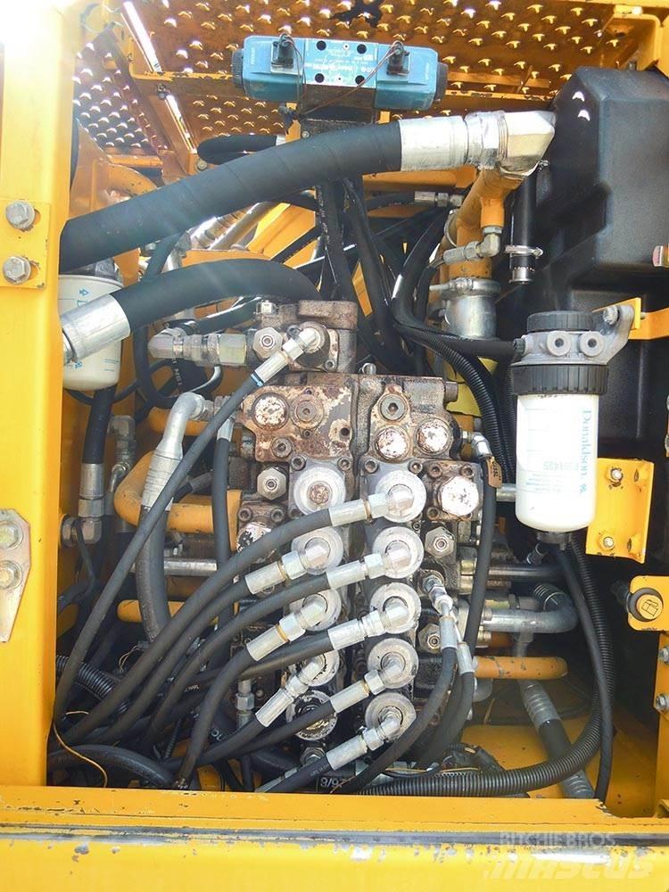 JCB JZ255NC Bandgrävare