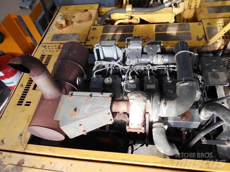 Komatsu PC450LC-7K Bandgrävare