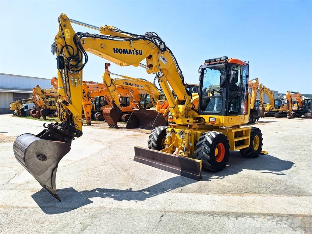 Komatsu PW118MR-8 Hjulgrävare