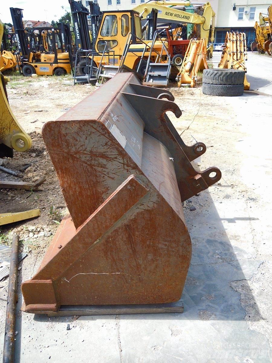  KORPA / BUCKET 2400mm 1m3 Entreprenad - Övrigt