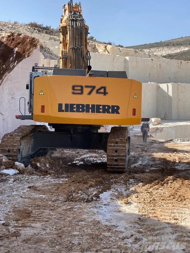 Liebherr 974 C HDSL Bandgrävare