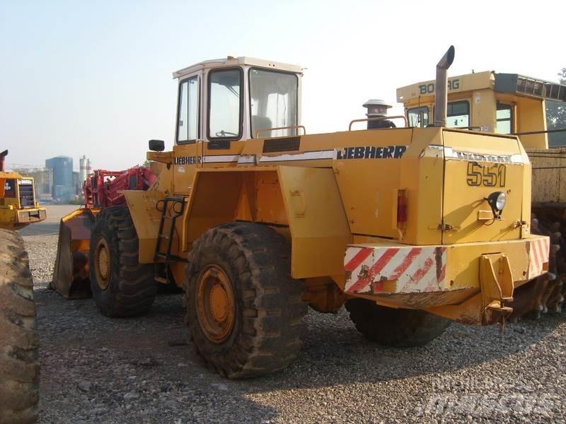 Liebherr L 551 Hjullastare