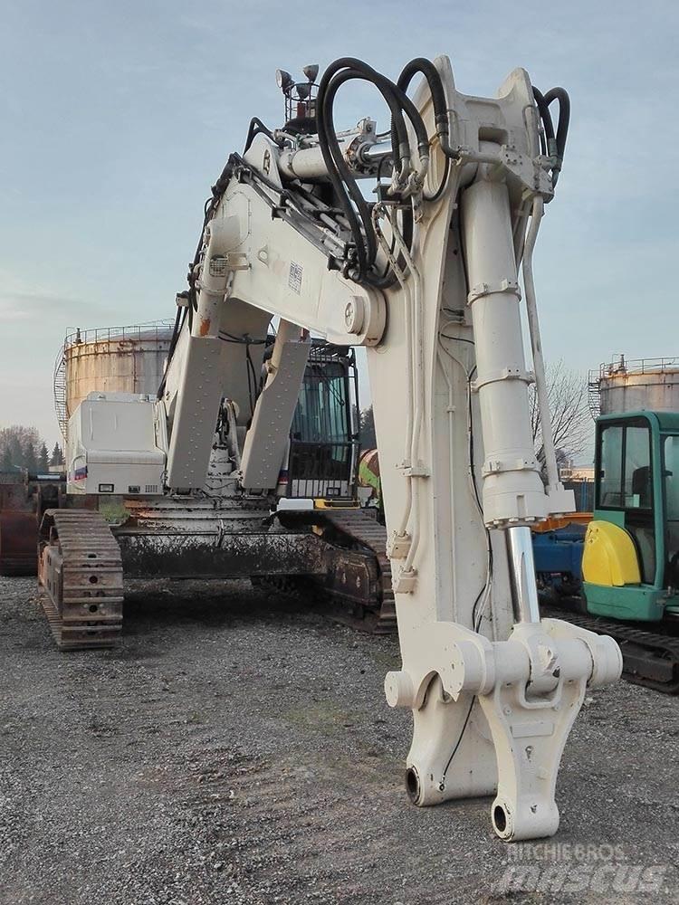 Liebherr R974B Bandgrävare