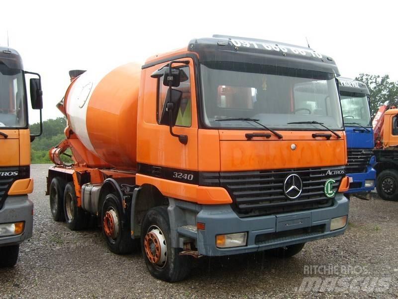 Mercedes-Benz ACTROS 3240 Cementbil