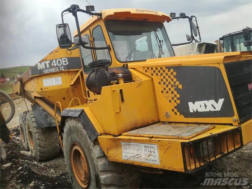 Moxy MT 40B Midjestyrd dumper