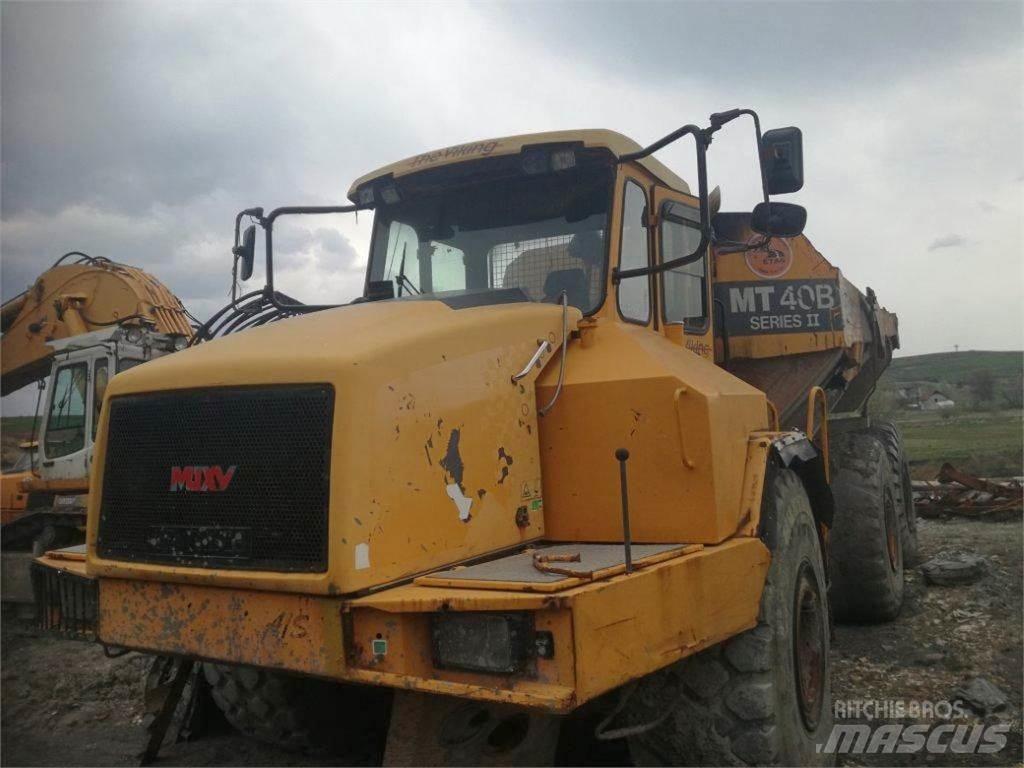 Moxy MT 40B Midjestyrd dumper