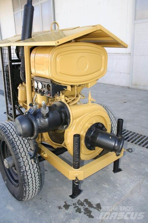  PUMPA Vattenpumpar