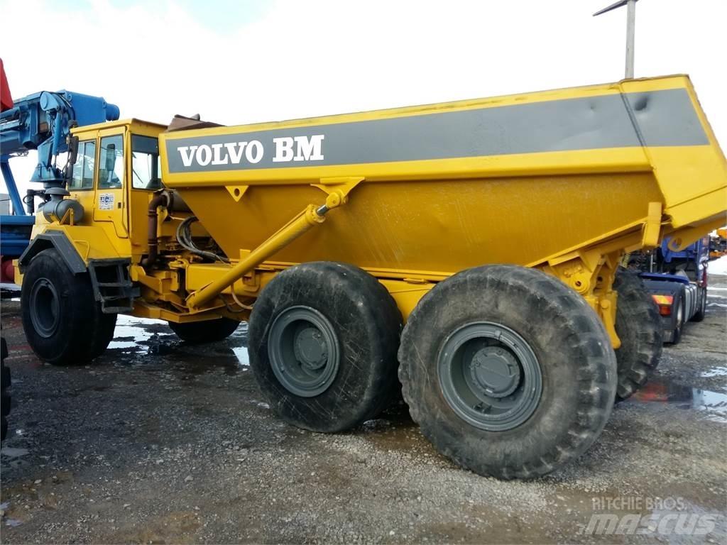 Volvo A25 Midjestyrd dumper