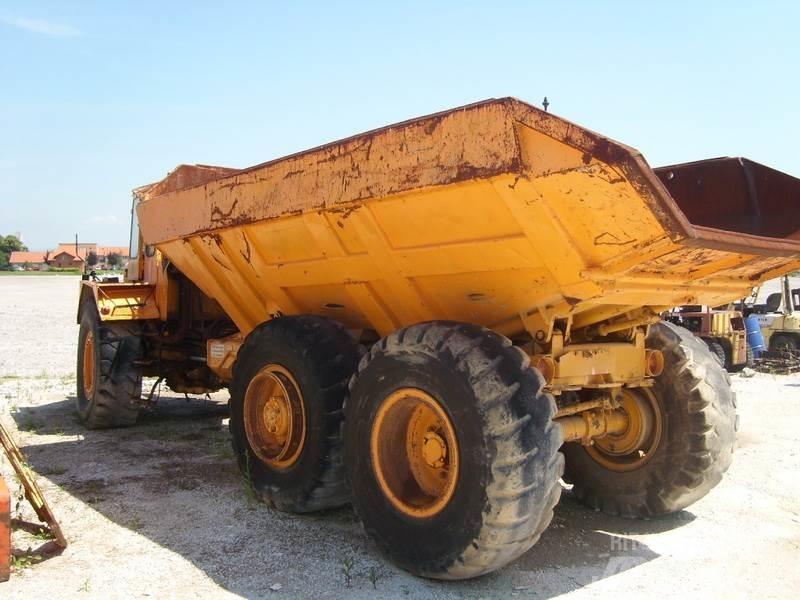 Volvo BM 861-G Midjestyrd dumper