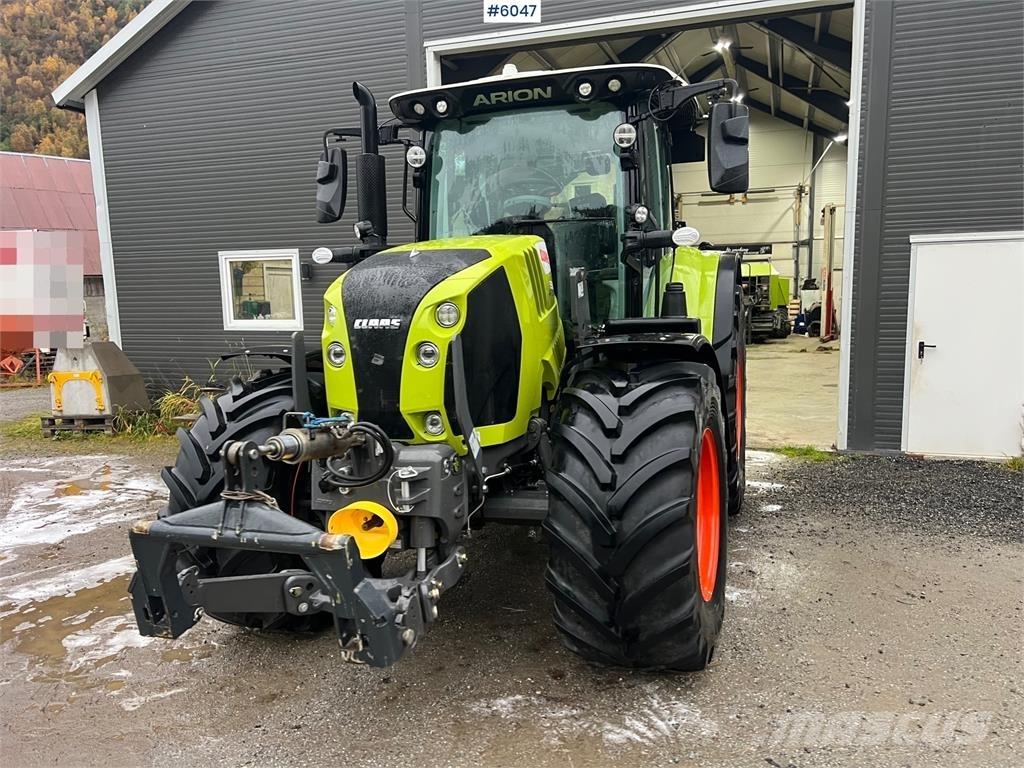 CLAAS 550 Traktorer
