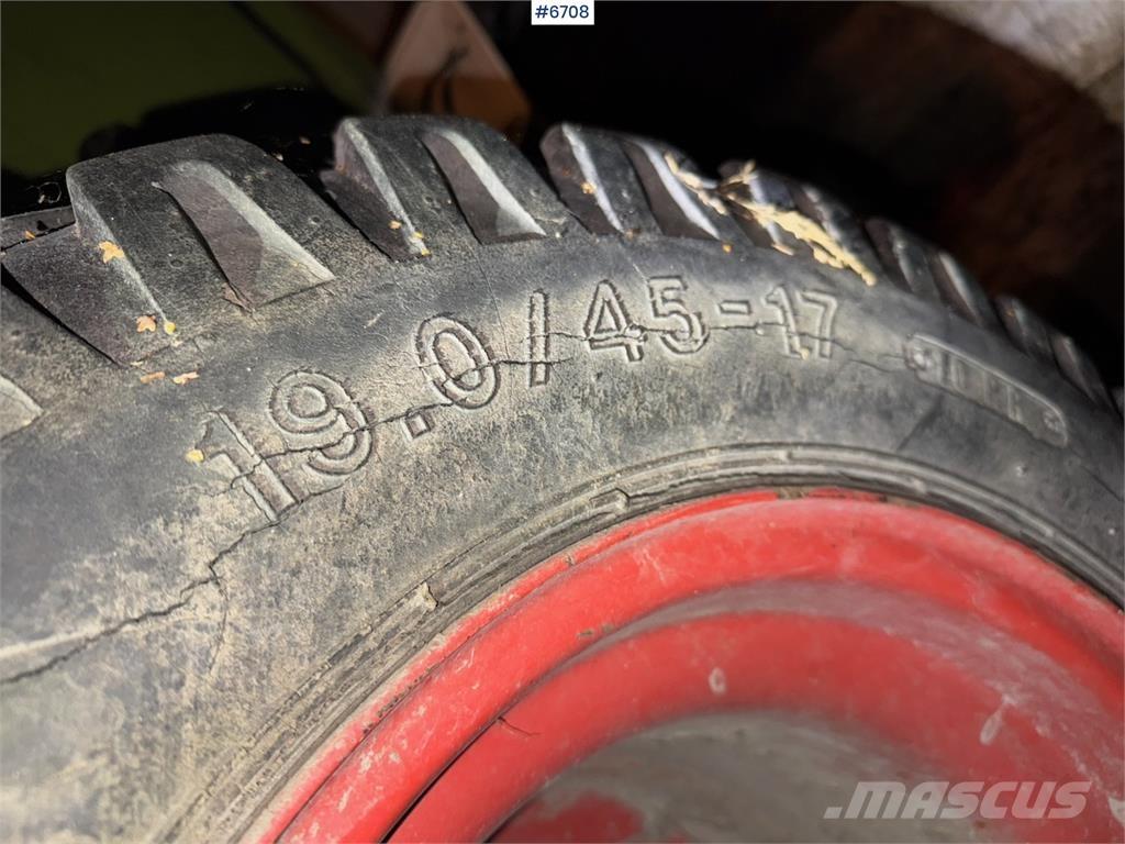 CLAAS Rollant 46 Andra skördemaskiner