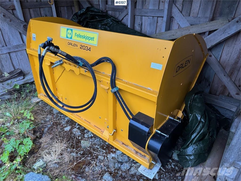 Dalen 2034 Snöblad och plogar