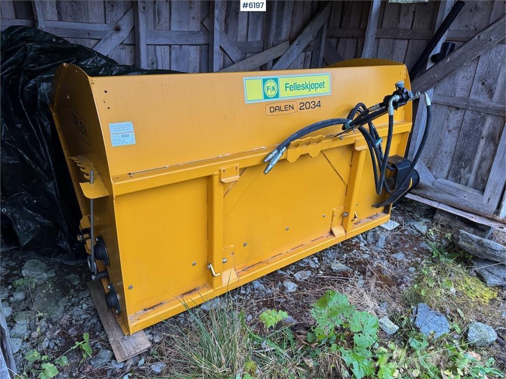 Dalen 2034 Snöblad och plogar