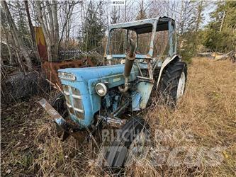 Ford Super Dexta Traktorer