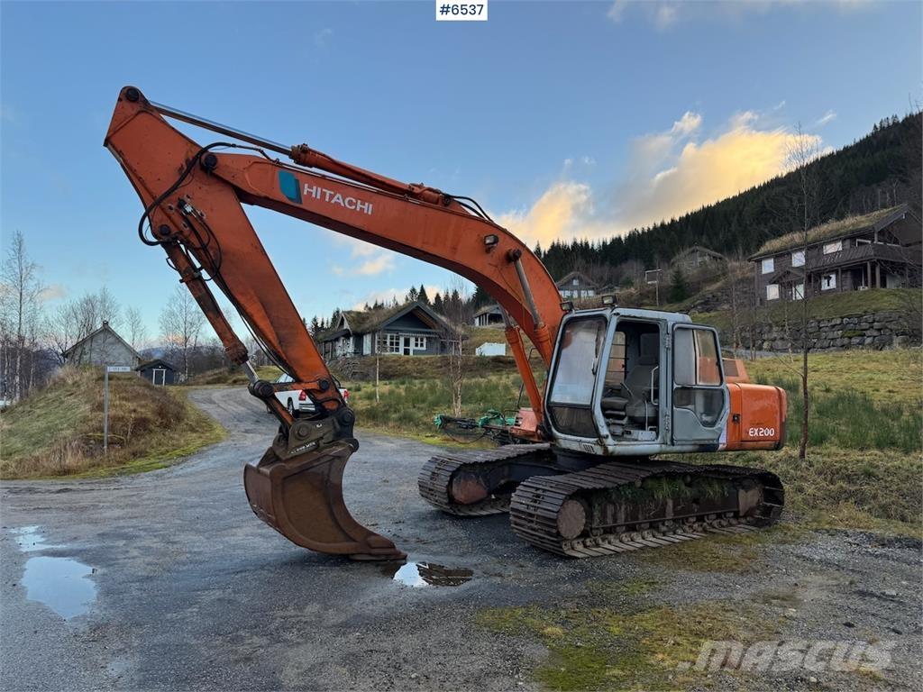 Hitachi EX 200-2. Bandgrävare